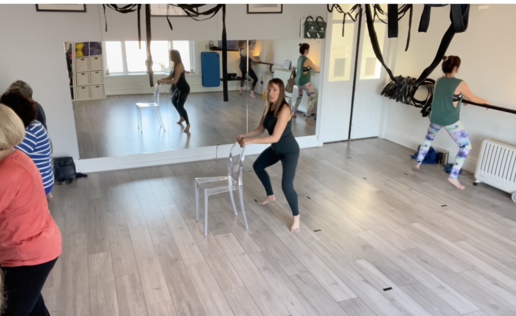 Online Class Workouts -  BarreConcept with Holiday Vibes
