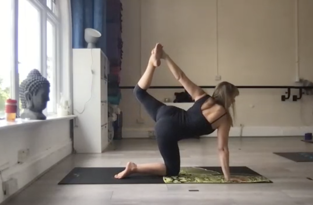Online Class Workouts - Yogalates with Em
