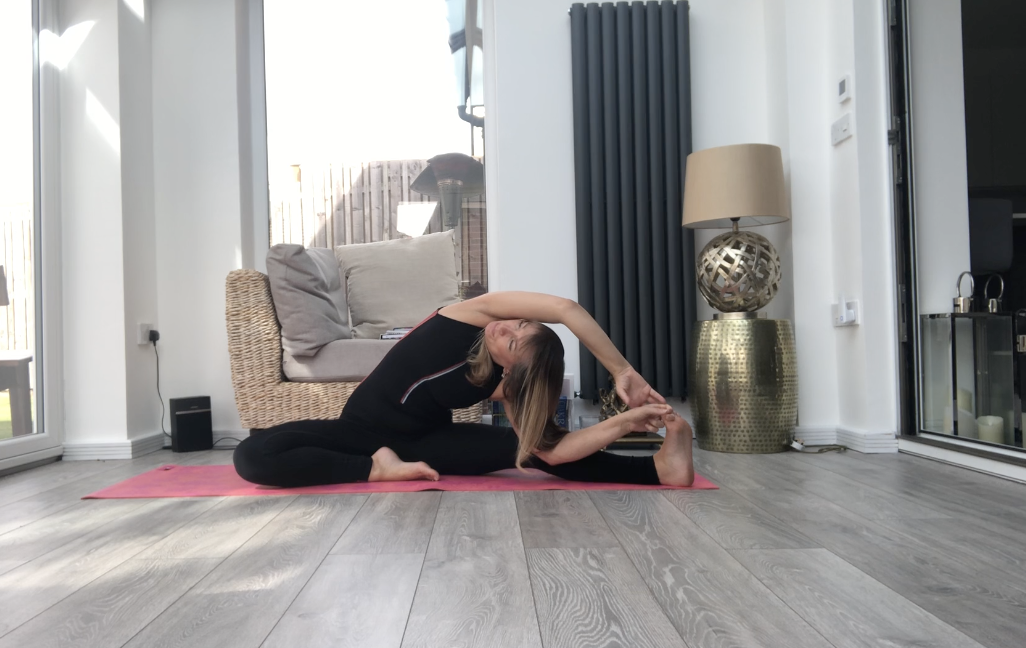 Online Workouts - Quick Yoga Floor Stretch